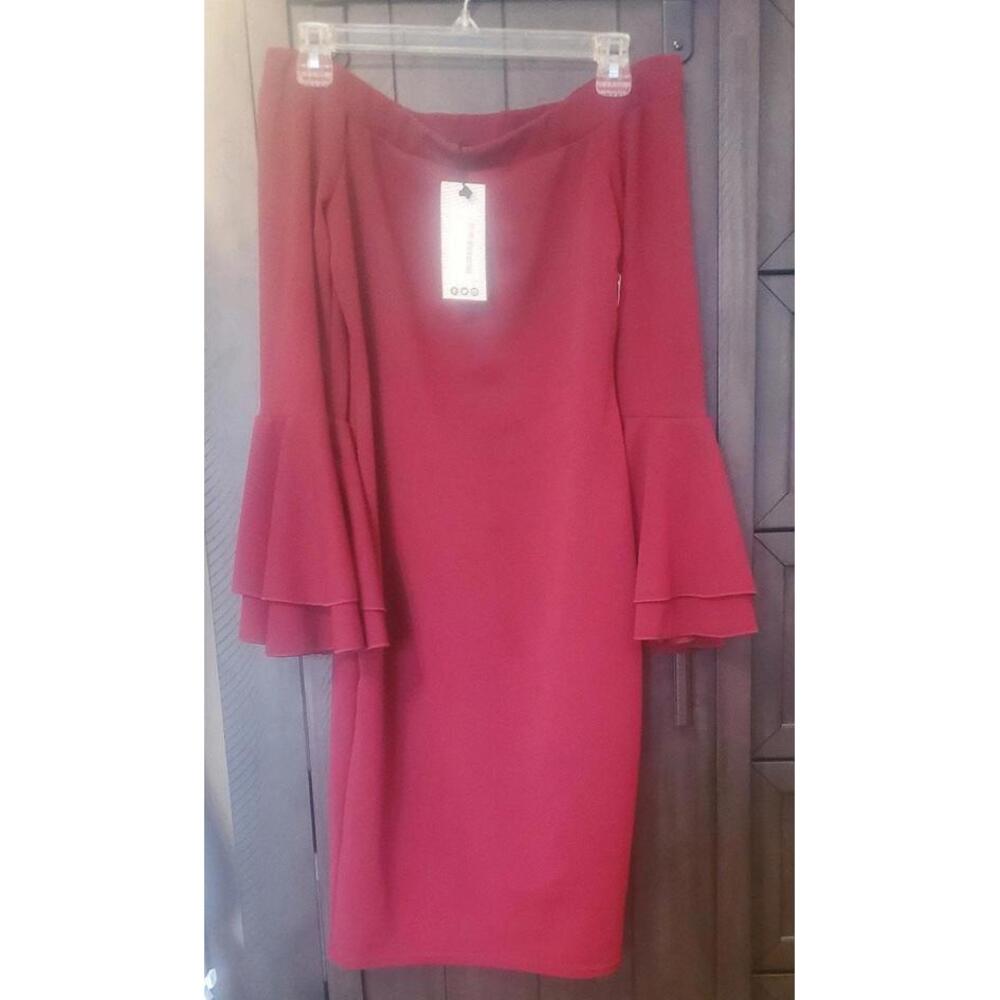 Boohoo NWT Bell Sleeve Off Shoulder Brick Red Midi Dress Sz 8.